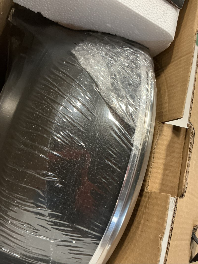 Condition photo showing Good Condition for OVENTE Electric Wok with Nonstick Coating, 13 Inch Family-Sized Skillet, 1400W Power, Adjustable Temperature, Tempered Glass Lid, Cool Touch Handles and Easy to Clean Frying Surface, Copper SK3113CO 13 Inch - Copper