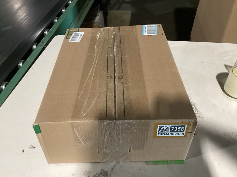 Condition photo showing Good Condition for premium trading card binder,16 pocket, holds up to 1600 cards with ringless 50 double-sided sleeves, label design with a pen, side loading card collection album folder with zipper for tcg,sports cards