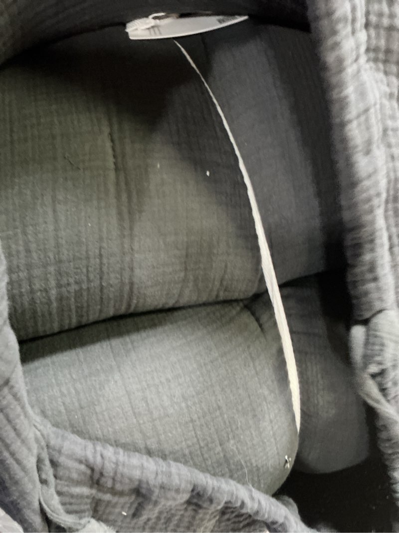 Condition photo showing New/Like New for quince airy gauze dresm quilt king charcoal