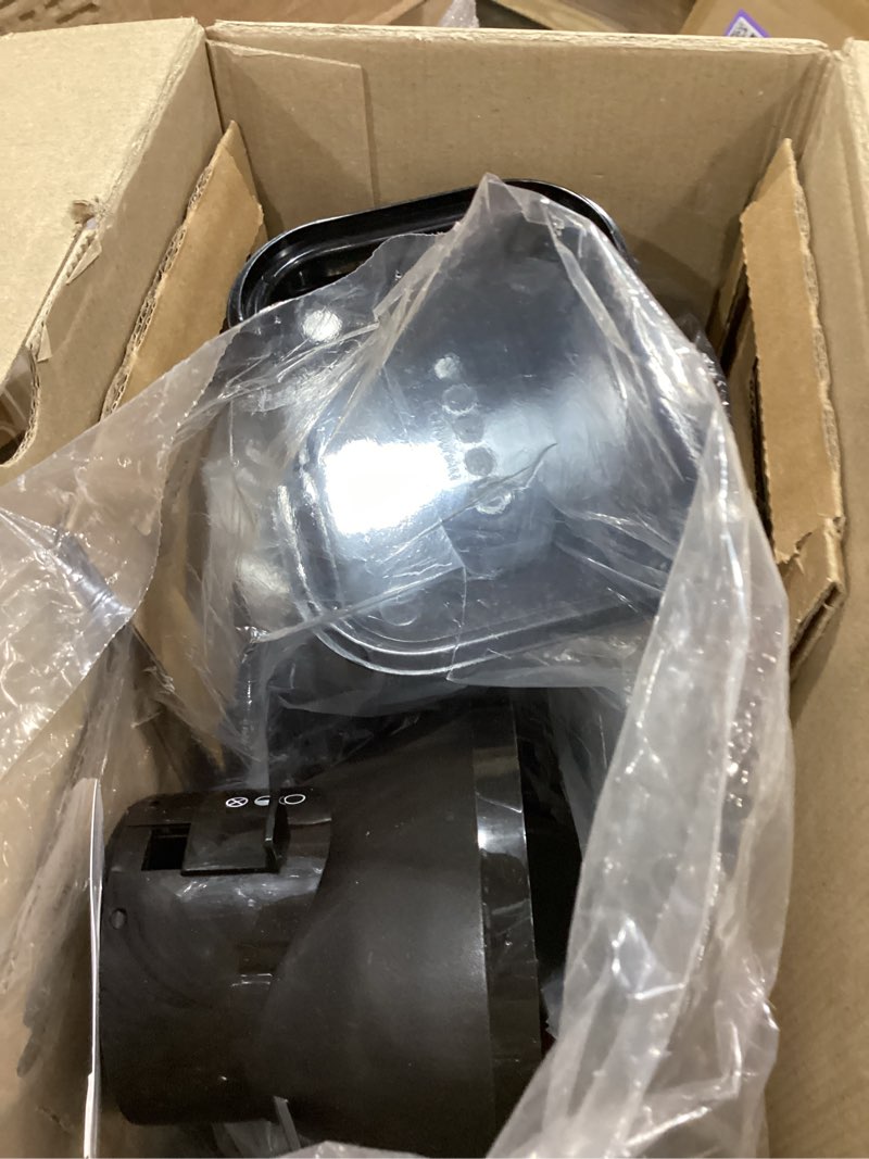 Condition photo showing New/Like New for Technivorm Moccamaster 79112 KBT Coffee Brewer, 40 oz, Polished Silver