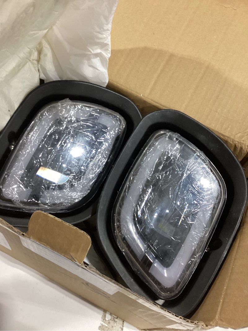 Condition photo showing As Is for High Soar LED Fog Light for Freightliner Cascadia (2008-2017) Truck,Front Lamp with Bulbs LED Fog Lights Assembly Waterproof for Freightliner Cascadia Driver&Passenger Left&Right Side (White,A Pair) Black