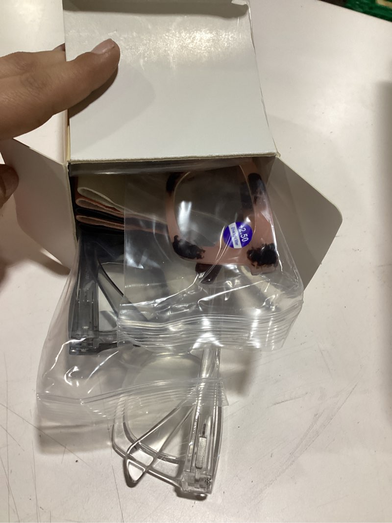 Condition photo showing Good Condition for CCVOO 2.5 Reading Glasses for Women, Stylish Eyeglasses, Blue Light Readers for Women, Computer Eye Glasses, Cheaters A1 Mix 2.5 x