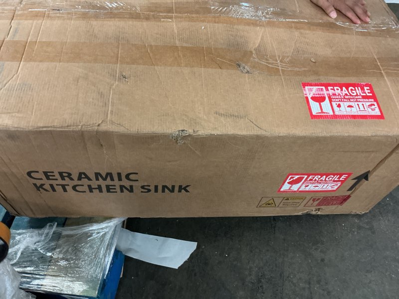 Condition photo showing New/Like New for lordear 33 inch white farmhouse kitchen sink workstation fireclay | double bowl farmer house apron front sink 50/50, 33"x22"x10"