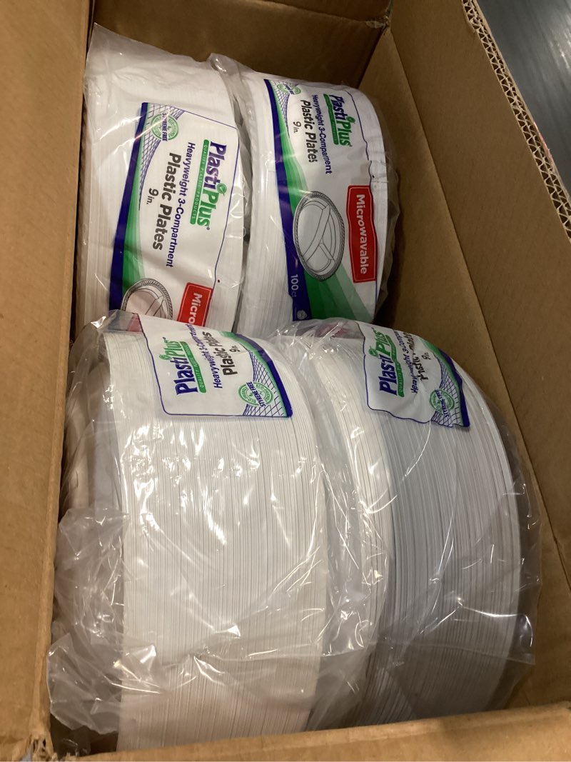 Condition photo showing New/Like New for plasticpro 9 inch round plastic plates 3 compartment - 3 section plates microwaveable, disposable, white, dinnerware 400 count