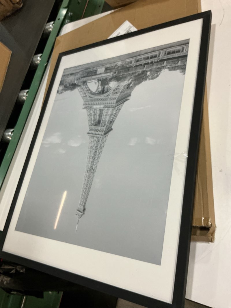 Condition photo showing Good Condition for upsimples 18x24 Picture Frame, Display Pictures 16x20 with Mat or 18 x 24 Without, Wall Hanging Poster Frames, Black, 1 Pack