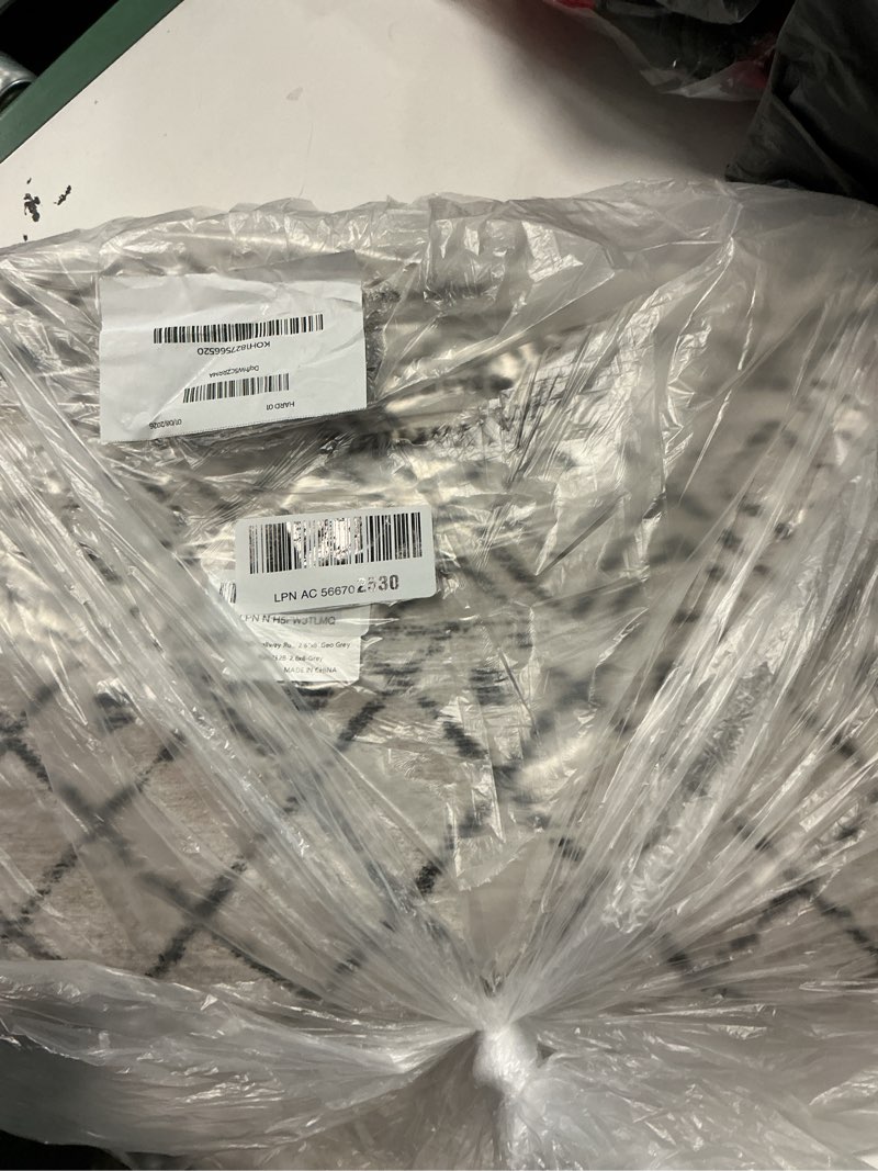 Condition photo showing New/Like New for hallway runner rug washable 2'6"x8': moroccan non slip runner rugs soft indoor floor carpet low pile mat with rubber backing for living room kitchen bedroom 2'6"x8' geo grey 2'6" x 8' (rectangular) geo grey