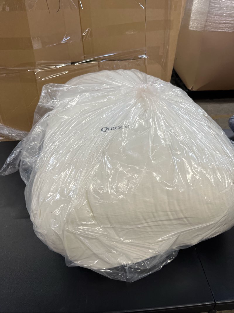 Condition photo showing Good Condition for organic airy gauze dream quilt, king/cal king, undyed