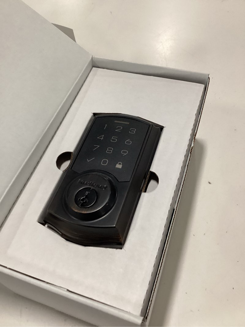 Condition photo showing Good Condition for Kwikset 9270TRL-11PS Traditional SmartCode Touchpad Electronic Deadbolt SmartKey Venetian Bronze Finish