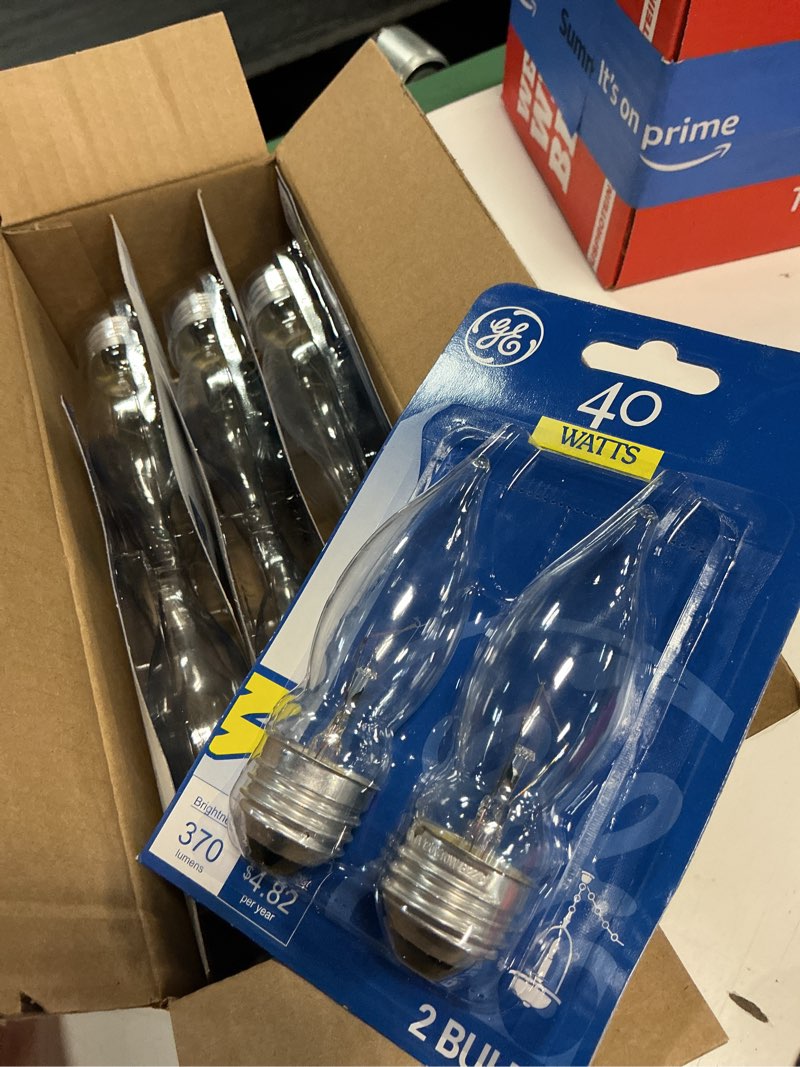 Condition photo showing Good Condition for ge 40 watt fan chandelier bulb, 2 ct
