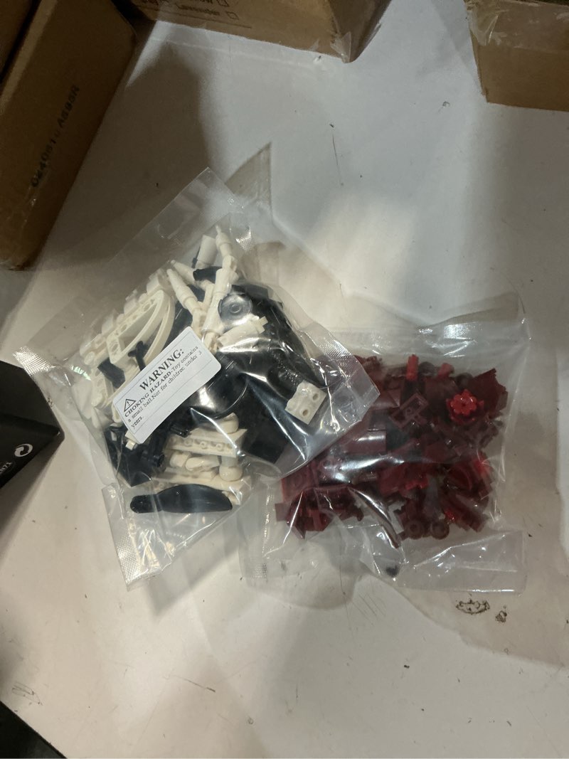 Condition photo showing Good Condition for gothic skull hand red rose bouquet building set, gothic horror decor botanical?botanical collection kit for adults and women, valentine's day gift, gothic romantic horror skeleton home table decor