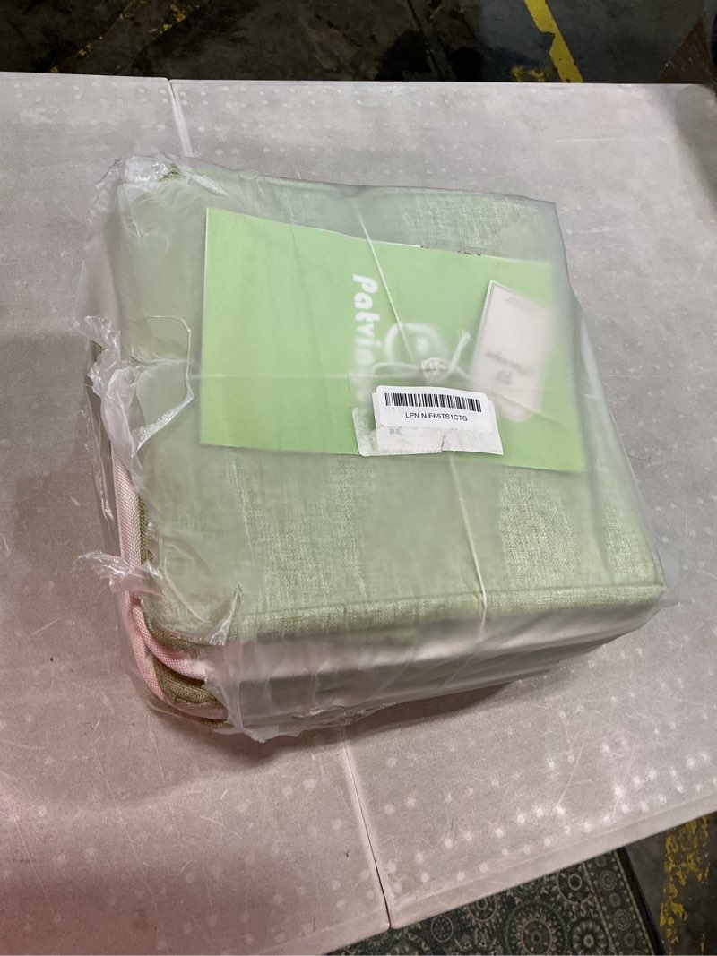 Condition photo showing Good Condition for patvingot 11 inch cube storage bins, 6 pack fabric storage cubes with rope handles, organizer baskets for closet shelves, clothes and home organization(white/green) white/green 11"×11"×11"-6pack