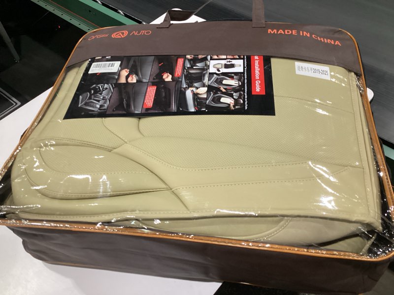 Condition photo showing New/Like New for OASIS AUTO Ram Seat Covers Full Set, Waterproof Ram 1500 Seat Covers Compatible with 2019-2025 Dodge Ram 1500 2500 3500 Crew Quad Cab with Flat Rear Seat (Black) 19-25(FlatRear) Black