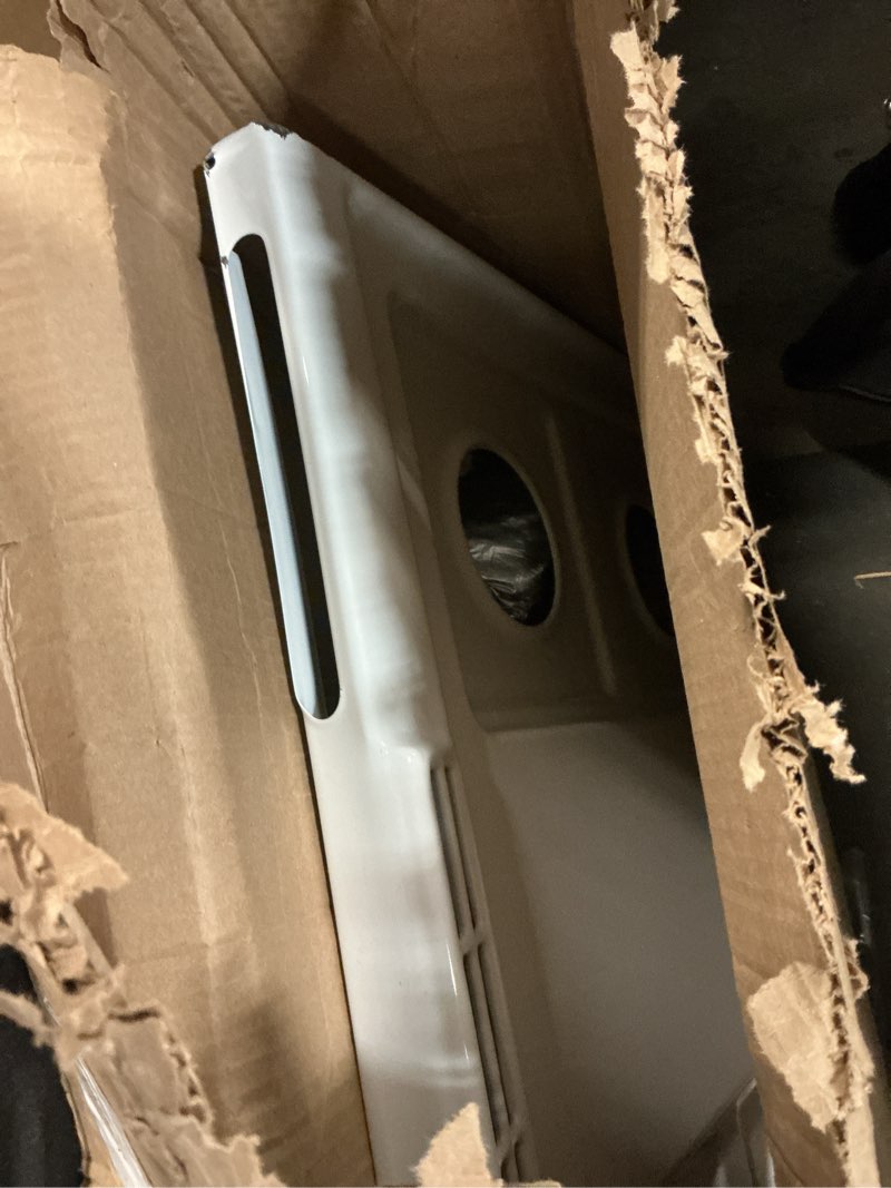 Condition photo showing As Is for General Electric WB62K10001 Range/Stove/Oven Metal Cooktop