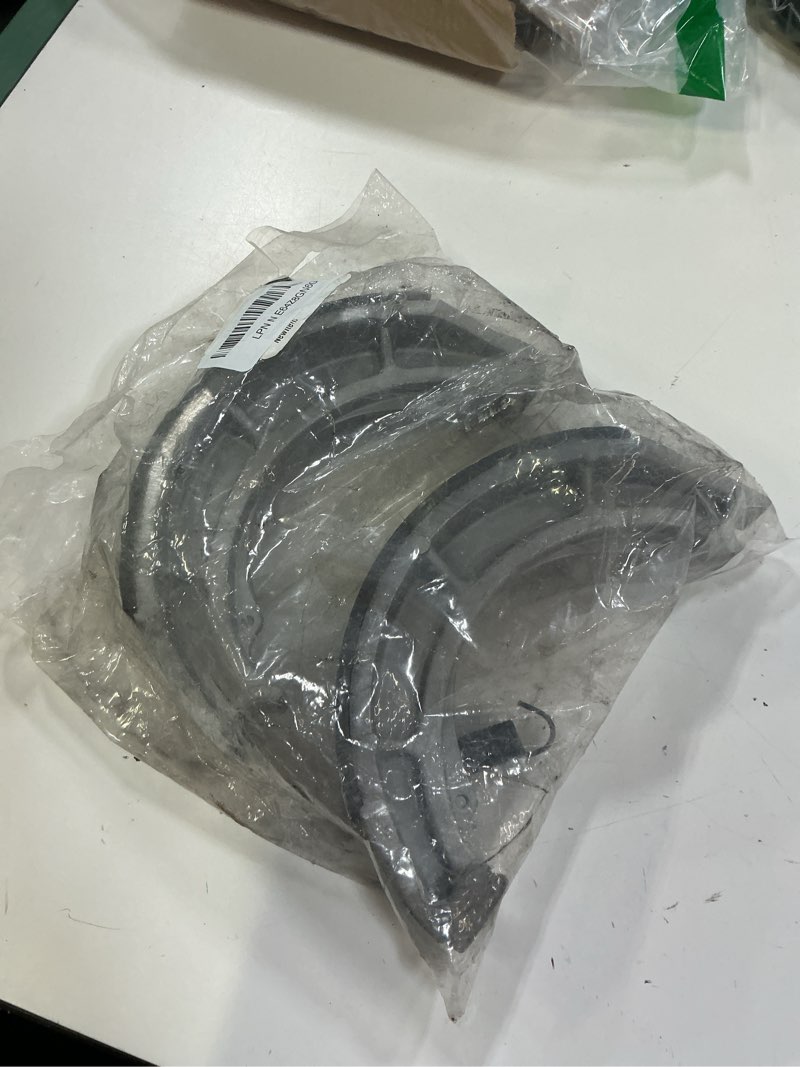 Condition photo showing As Is for youxmoto rear brake shoes fit for suzuki king quad 300 ltf4wdx 1991-1998/ lt300e 1987-1989/ for quadrunner ltf500f 1998-2002/ lta500f 2000-2001/ lt250ef t-f300f gt750 gs750t drum brake shoes