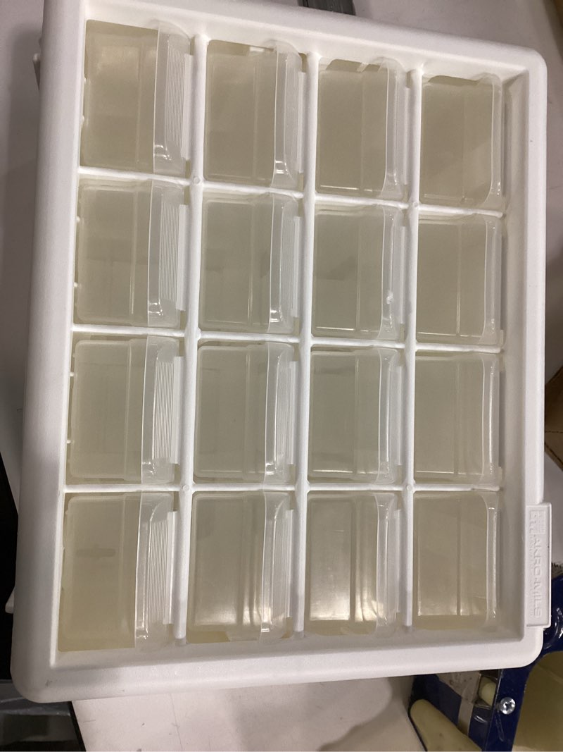 Condition photo showing Good Condition for Akro-Mils 16-Drawer Plastic Drawer Storage Cabinet for Garage Organization, Beads, Makeup Organizer, Building Bricks Storage, Teacher Toolbox, 10-1/2\" W x 6-1/2\" D x 8-1/2\" H, 10116 White White 16 Drawer 1 pack (white)