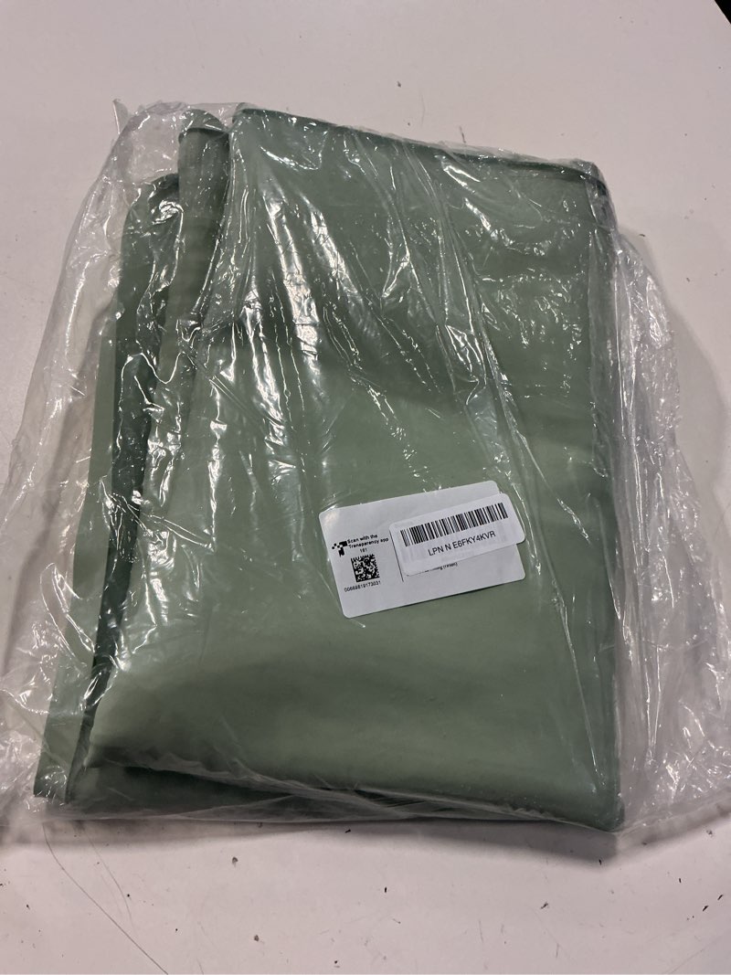 Condition photo showing Good Condition for pee pads for dogs 40"x28" reusable puppy training pad mat | extra large washable dog silicone mat for floor protector, waterproof dog potty tray rubber mat for pets, green green-rectangular 40"x28"