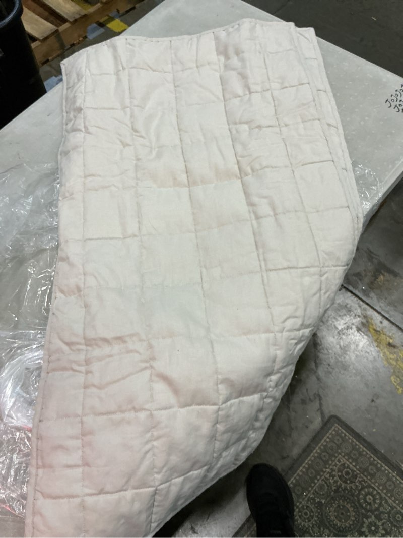 Condition photo showing As Is for quince linen box quilted sham set