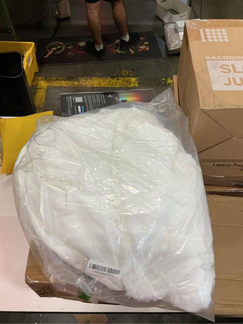Condition photo showing Good Condition for bedsure boho twin duvet cover size - white breathable & soft boho bedding, machine washable comforter cover for all seasons, includes 1 duvet cover 68"x90" with 1 pillow sham & zipper closure