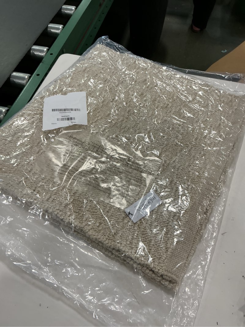 Condition photo showing New/Like New for mDesign Soft 100% Cotton Luxury Hotel-Style Rectangular Spa Mat Rug, Plush Water Absorbent, Diamond 