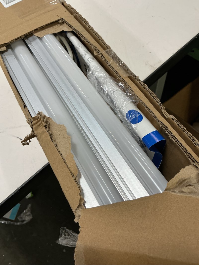 https://lotting-media.assets.bidfta.com/lotting_891f1c23-eb1d-4c08-95cc-785395ac9481