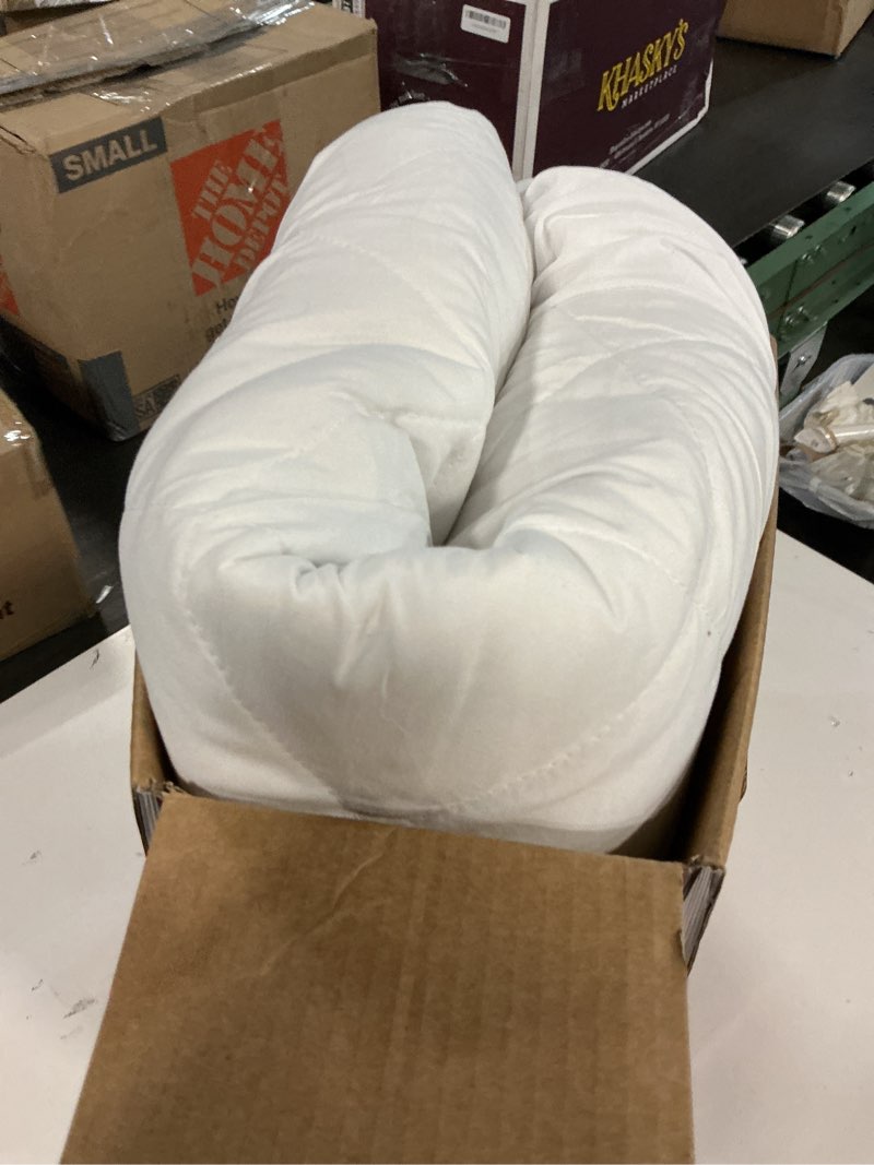 Condition photo showing Good Condition for Heated Mattress Pad Queen Size Quilted Zone Heating Electric Bed Warmer Luxury Comfort Heat Mattress Pad Cover Dual Controller?10 Heat Setting | 1-12 Hours Auto Shut Off | with 8-21 Inch Deep Pocket? Queen White