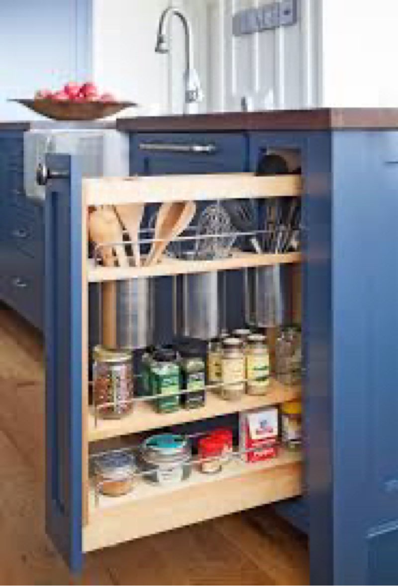 Mixture of small kitchen tools or kitchen accessories