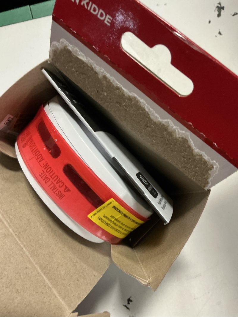 Condition photo showing New/Like New for kidde battery-operated photoelectric smoke detector alarm  4-inch  batteries included