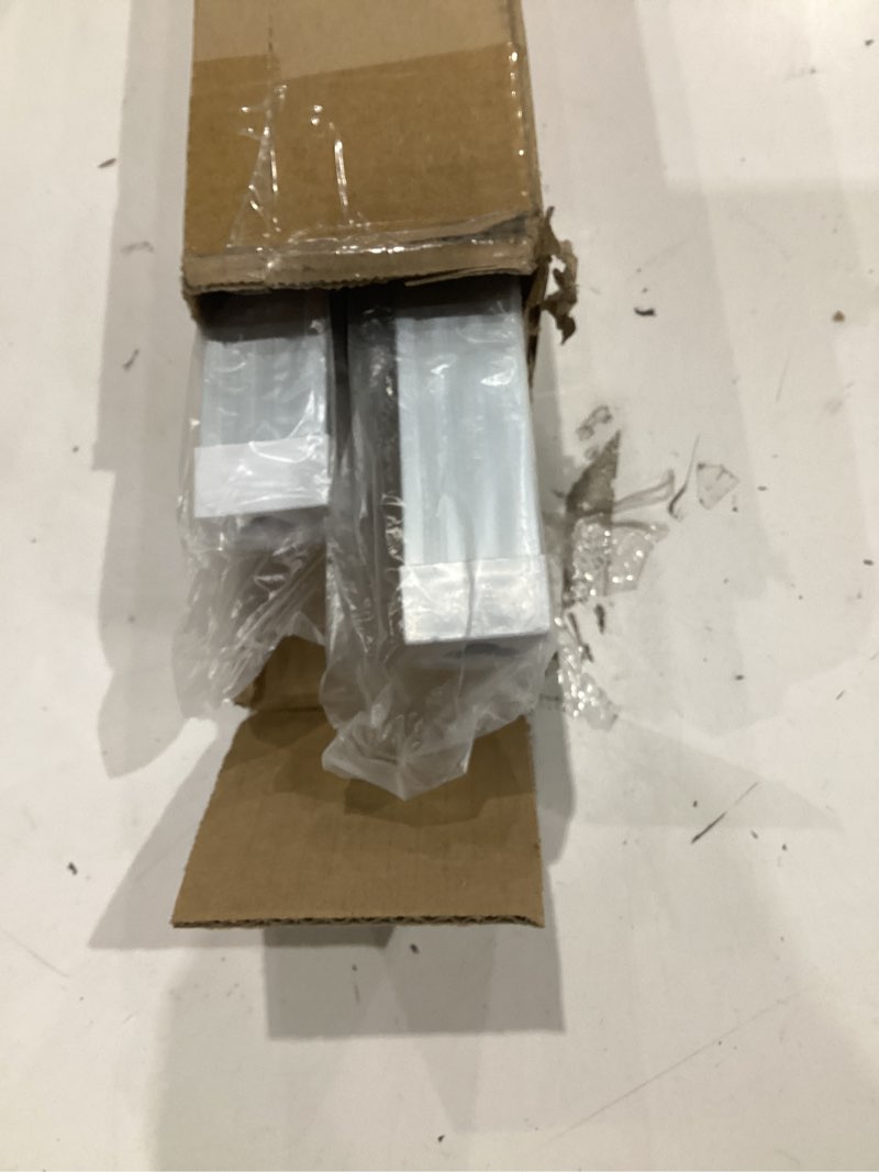 Condition photo showing Good Condition for hykolity 30w 2ft led shop light, 3500lm 6500k super bright white, linkable ceiling light fixture, v shape integrated t8 led tube light with built-in on/off switch for workbench, cabinet, etl, 4 pack 2ft-4pack