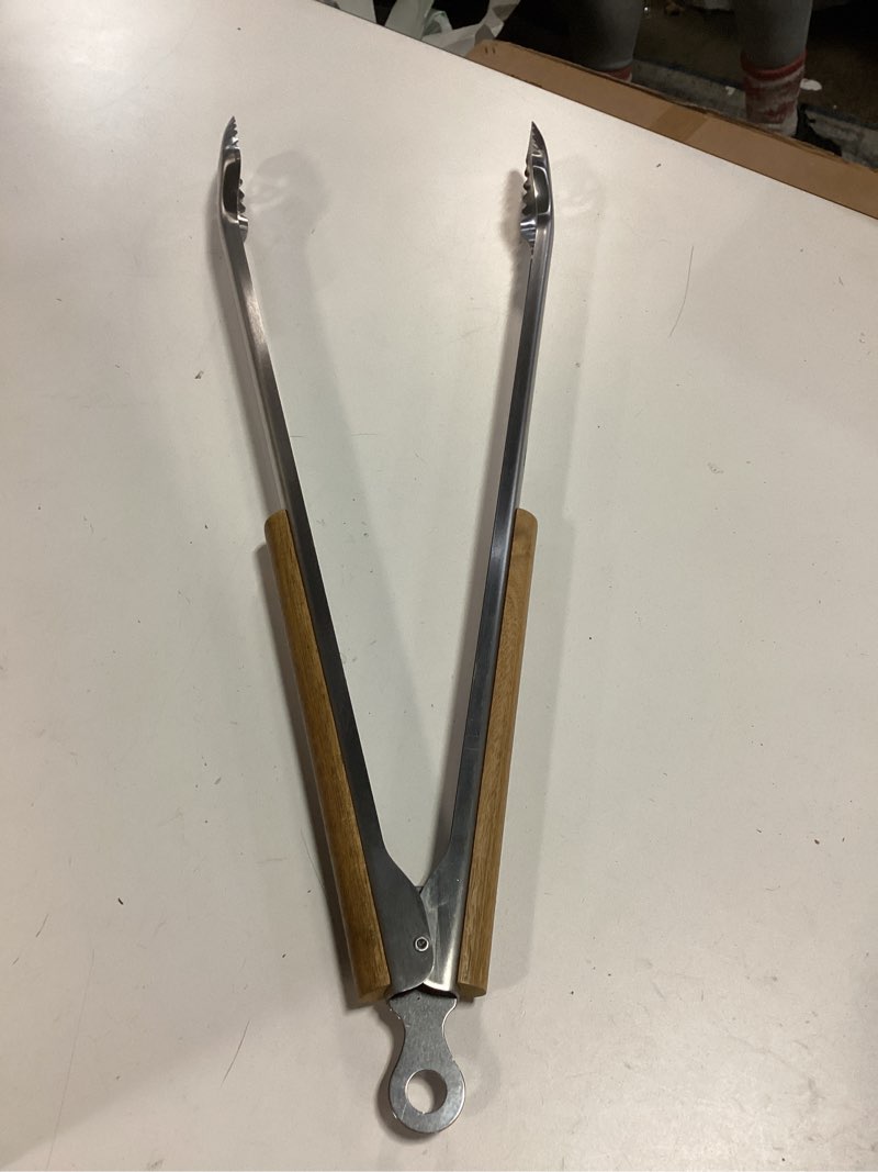 Condition photo showing Good Condition for 25-Inch Very Long Stainless Steel BBQ Tongs with Extended Luxurious Acacia Handle – Durable and Easy-to-Clean Grilling Tool for Cooking, Kitchen Use, and Outdoor Barbecues