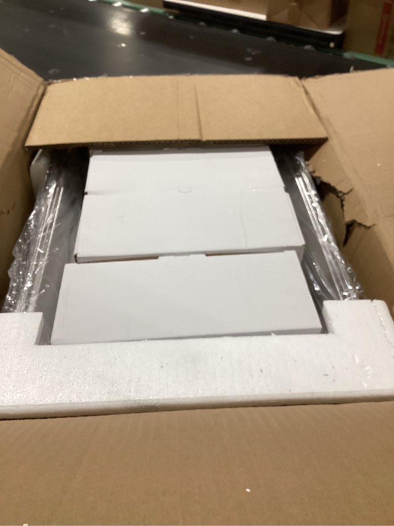 Condition photo showing Good Condition for Chafing Dishes for Buffet 4 Pack, 11QT [Large Size and Sturdy] Stainless Steel Food Warmers for Parties Buffet [Elegant Gold and Silver Colors] Catering Supplies Buffet Display