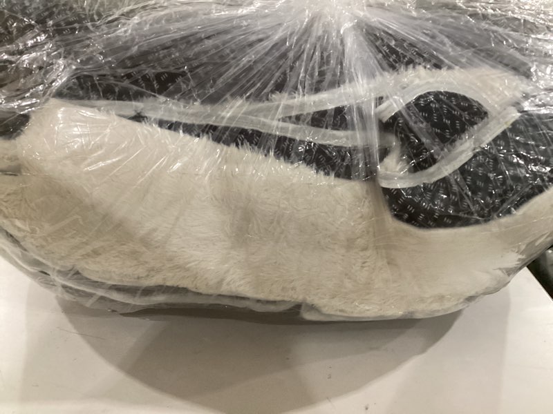 Condition photo showing As Is for Ophanie 8x10 Area Rugs for Living Room, Upgrade Non-Slip Fluffy Soft Large Shag Bedroom Carpet, Ivory Big Indoor Thick Nursery Rug, Carpets for Boy and Girls Room Dorm Home Decor Aesthetic 8' x 10' (Rectangular) 2- Ivory