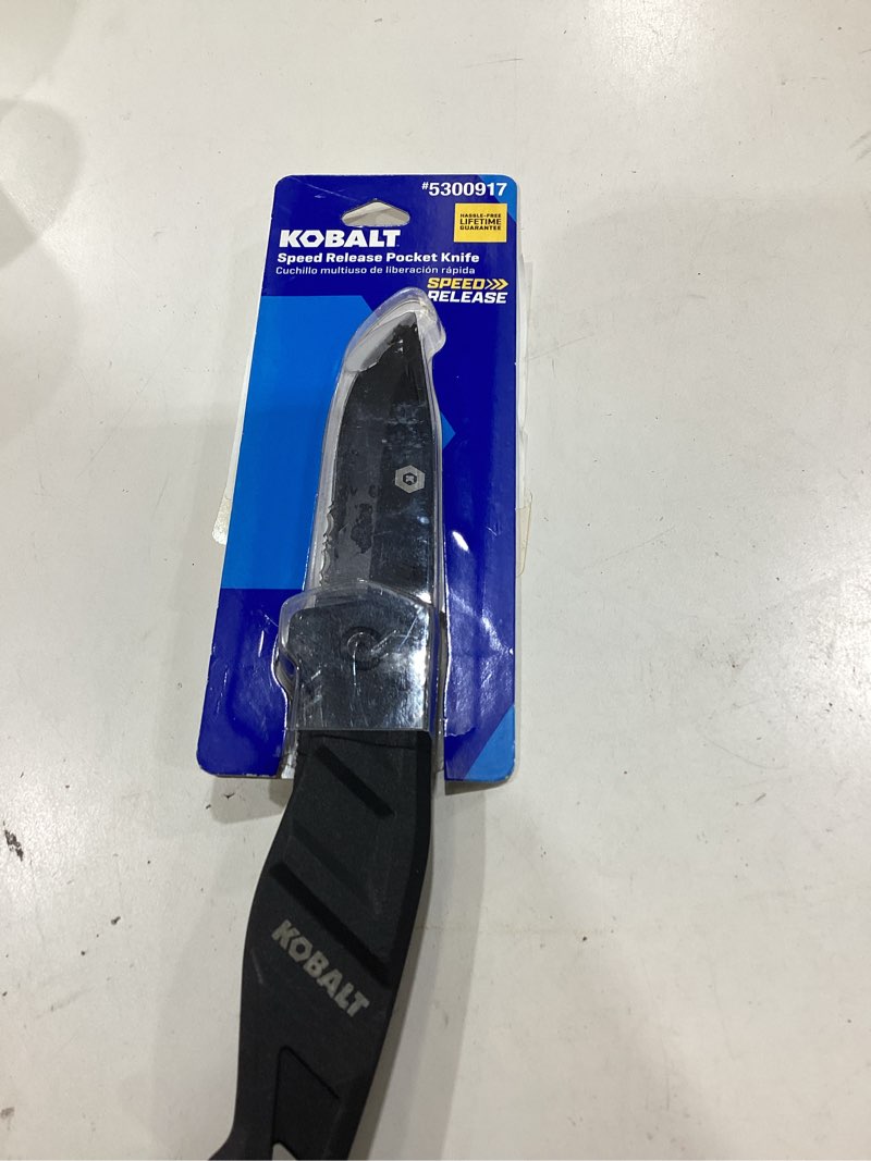 Condition photo showing As Is for kobalt 3.5-in pocket knife