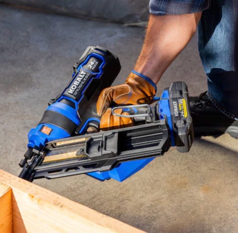 Kobalt XTR 3-1/2-in 30 -Degree Cordless Clip head/Roundhead Framing Nailer (Battery Not