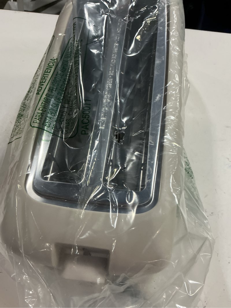 Condition photo showing Good Condition for bella 4 slice slim toaster, fits-anywhere™ kitchenware, 6 setting shade control with reheat & cancel buttons, fits sourdough, 10” long slot, anti jam & auto shutoff, 900 watt, oatmilk 4 slice oatmilk
