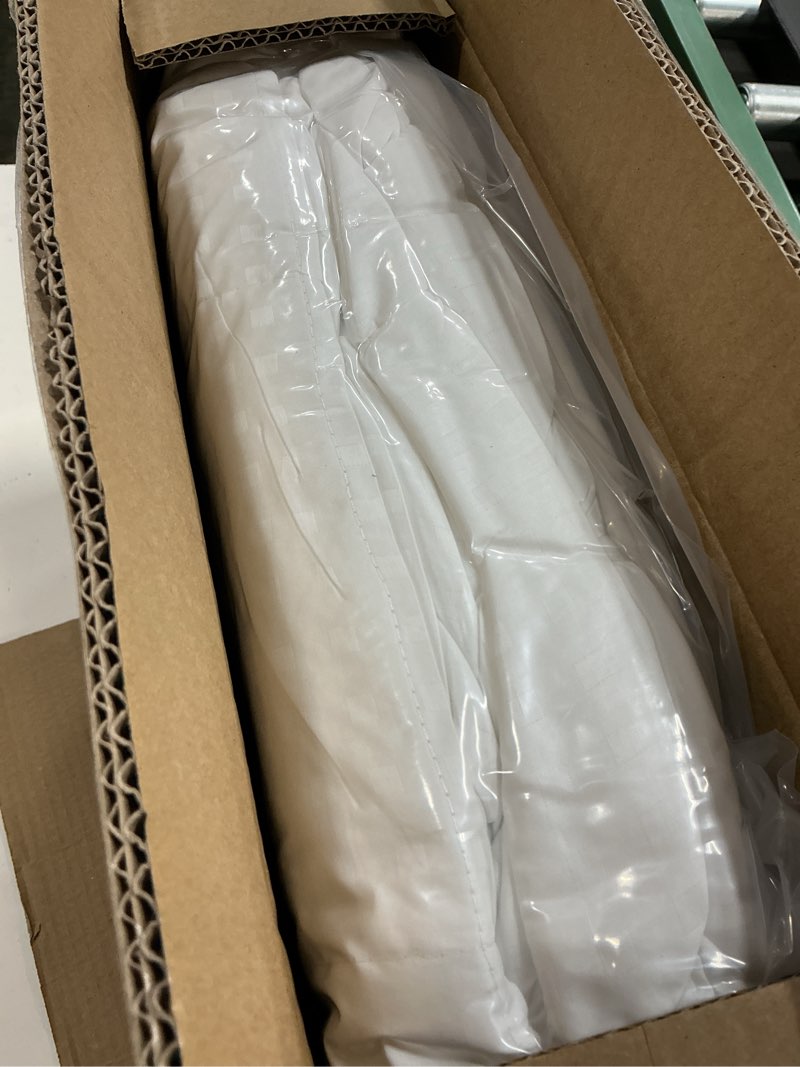Condition photo showing New/Like New for easeland queen size mattress pad pillow top mattress cover quilted fitted mattress protector cotton top stretches up 8-21" deep pocket cooling mattress topper (60x80 inch, white) white queen