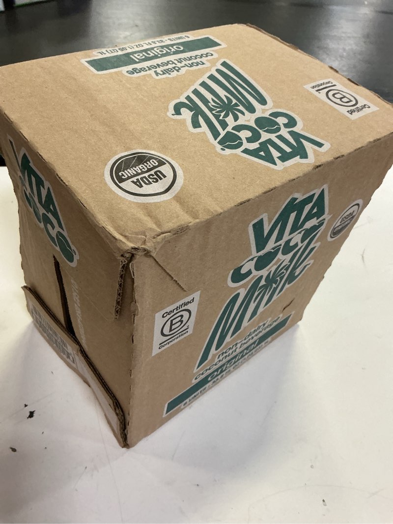 Condition photo showing New/Like New for vita coco original organic coconut milk, plant based, dairy free milk alternative - gluten free, soy free, and unsweetened, no added sugar - perfect add to cereal, smoothies, desserts - 33.8 ounce (pack of 6) original 33.8 fl oz (pack of 6)