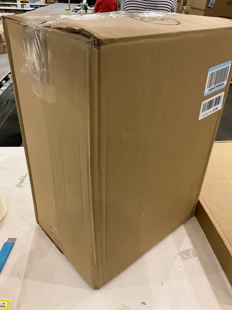 Condition photo showing Good Condition for Suitcase