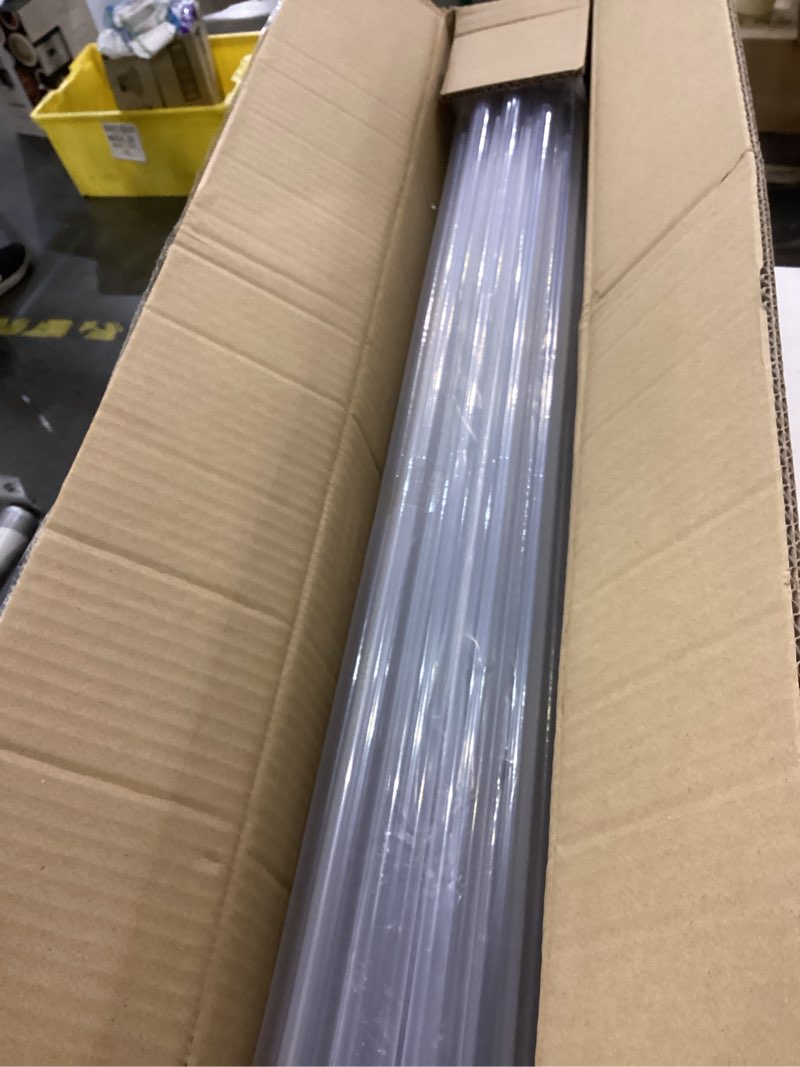 Condition photo showing New/Like New for TWFRIC Kids 61-Key Electronic Piano with Microphone, Black, Music Theme, Toy Keyboard Instruments, Piano, ABS Plastic, Alkaline Battery, Corded Electric, Musical Instrument Toy, Ages 5-9