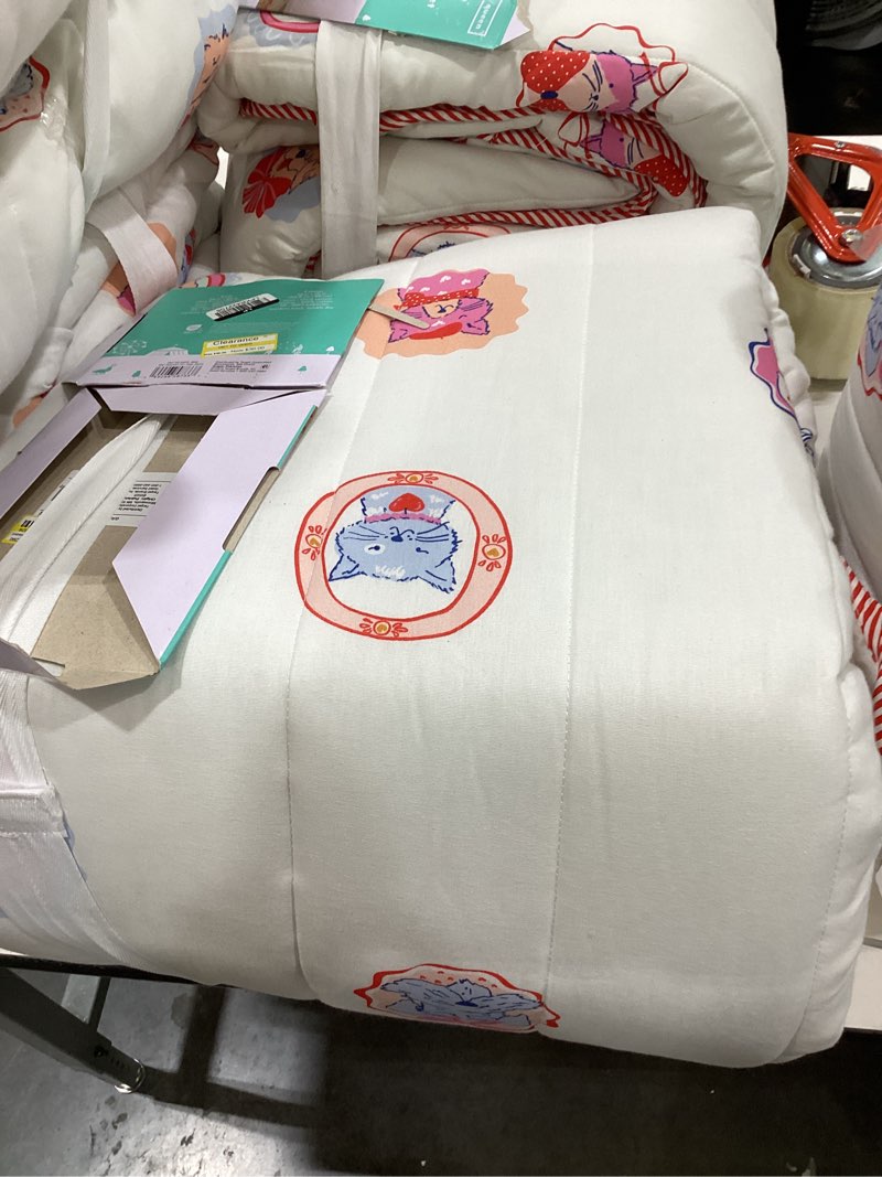 Condition photo showing As Is for full/queen patisserie pet shoppe kids' quilt set - pillowfort™