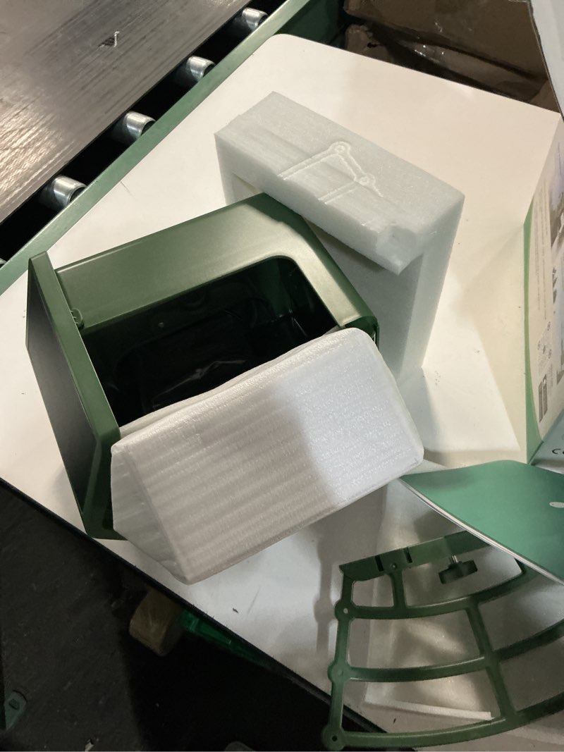 Condition photo showing New/Like New for Bird Feeder with Camera, 4K UHD Video & 5G WiFi Live Stream, 32MP with AI Bird ID for 10,000+ Species, 2 Solar Powered, Birdhouse Camera for Outdoor Backyard Birdwatching Gift