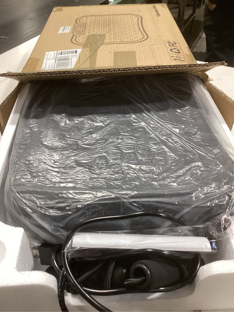 Condition photo showing Good Condition for Vibration Plate Exercise Machine, Vibrating Platform for Lymphatic Drainage Weight Loss, 250 Speeds Full Body Workout Vibrated Plates Fitness Platform for Home Women Men