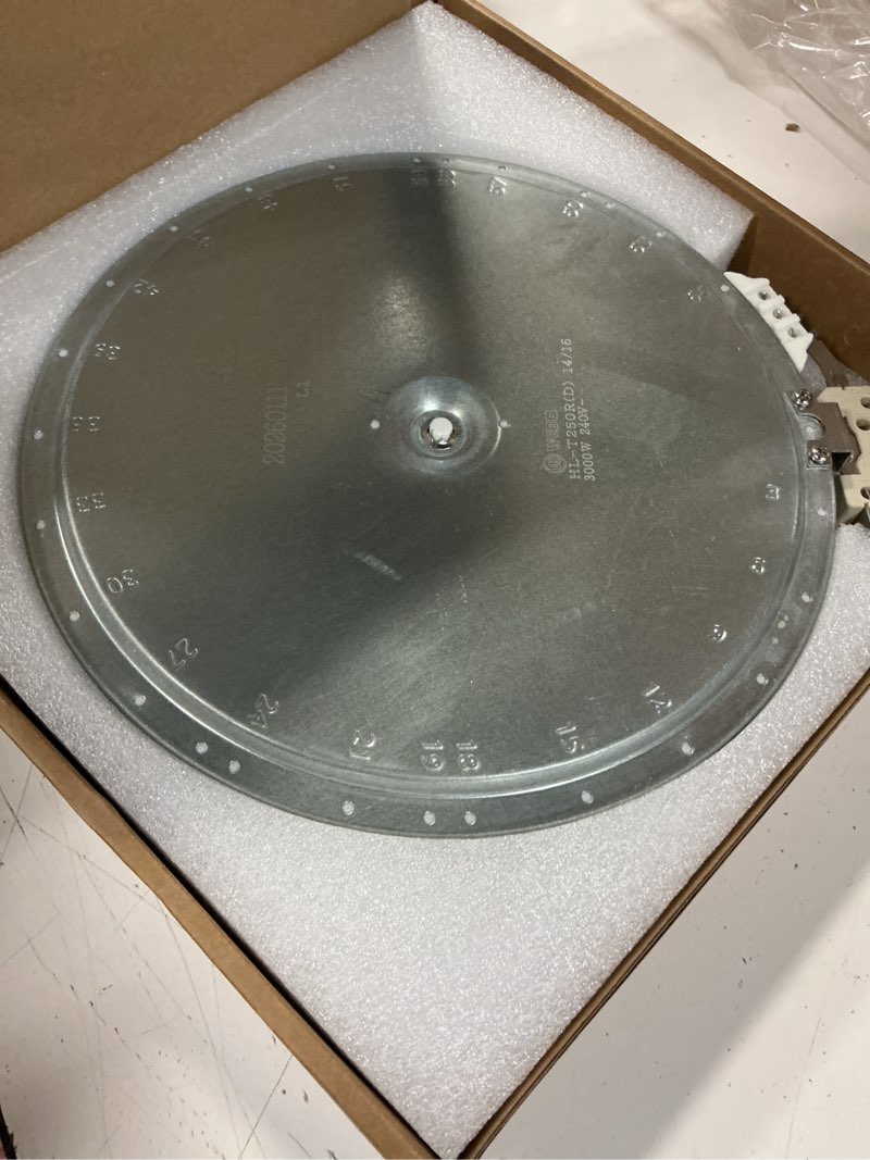 Condition photo showing Good Condition for upgraded 316282000 5304533520 dual radiant surface element compatible with frigidaire range stove compatible with frigidaire burner replacement 316282000, 5304533520, ap4552732, 316465001, 316465002