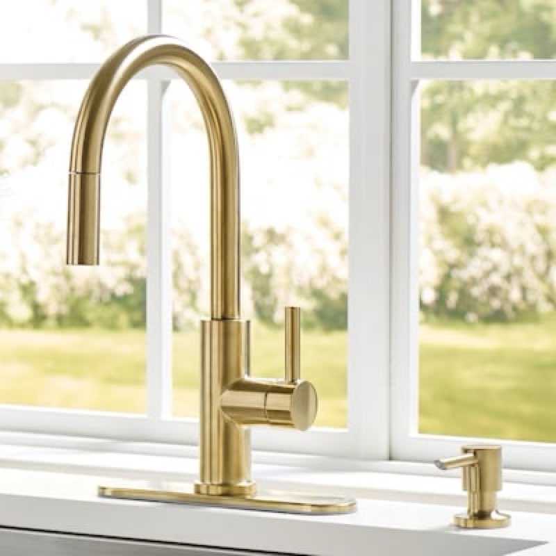 allen + roth harlow simplefit brushed gold single handle deck-mount pull-down kitchen faucet with sprayer (includes deck plate) (includes soap dispenser)
