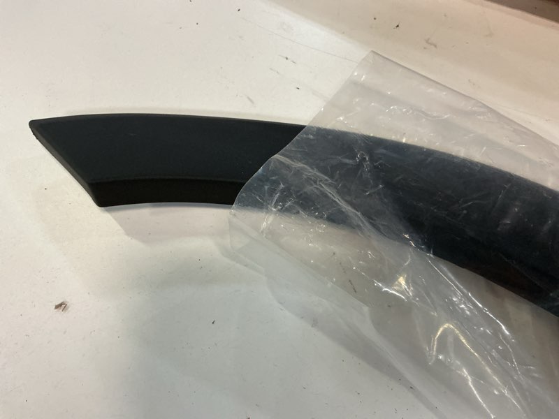 Condition photo showing Good Condition for front left driver side fender flare molding trims kit for ford transit 150 250 350 350hd 2015-2024 front & rear part deflector wheel arch trim accessories