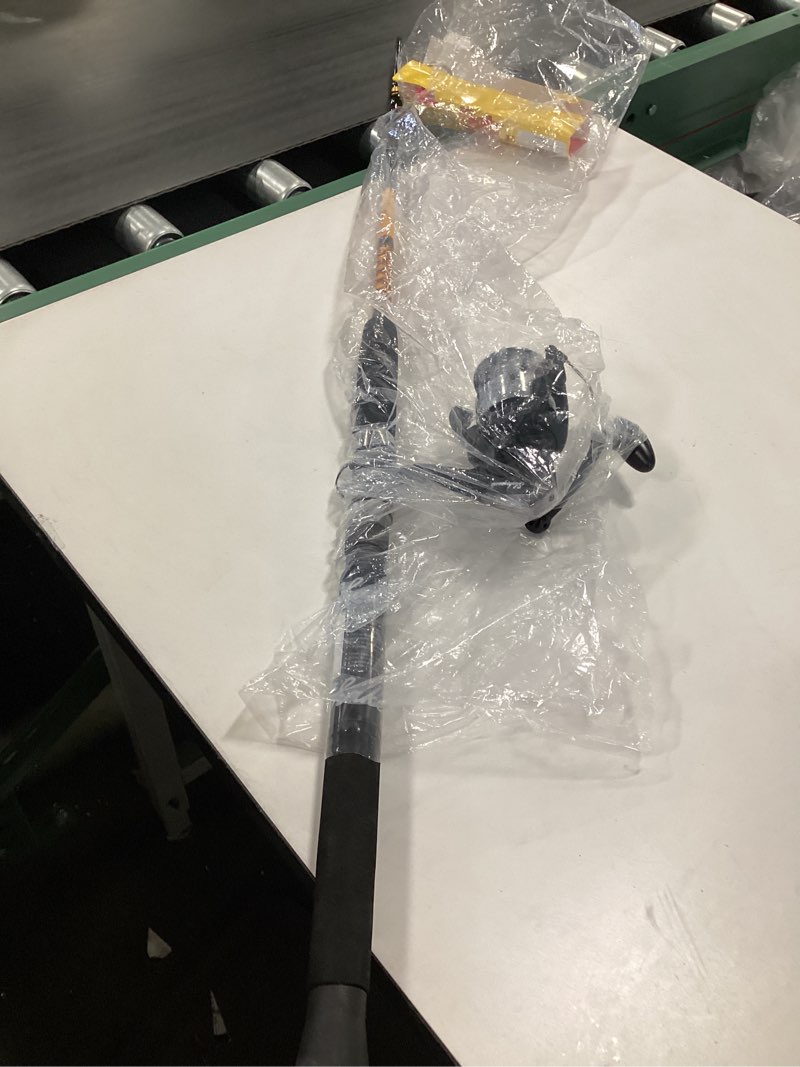 Condition photo showing Good Condition for Ugly Stik Bigwater Spinning Reel and Fishing Rod Combo New Model 50 Size Reel - 7' - Medium - 2pc