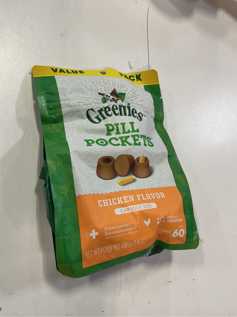 Condition photo showing New/Like New for (best by 29/jan/27) greenies chewy dog treats pill pockets chicken capsule size - 15.8oz/60ct