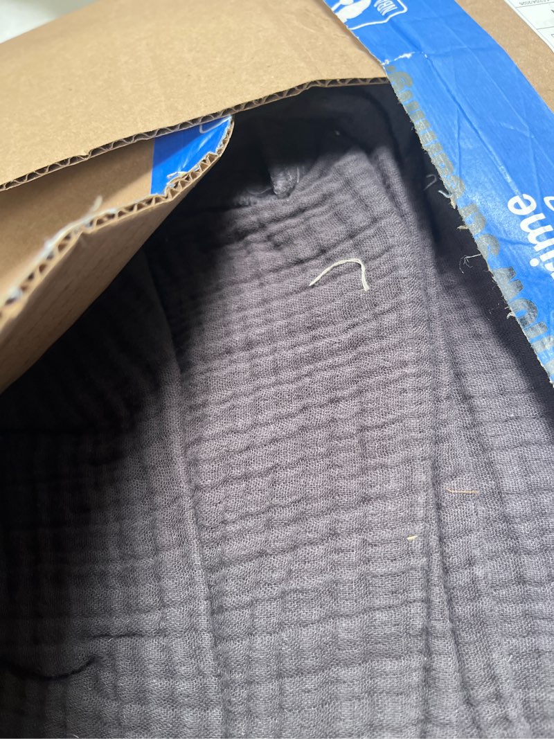 Condition photo showing Good Condition for organic airy gauze duvet cover set, king/cal king, charcoal