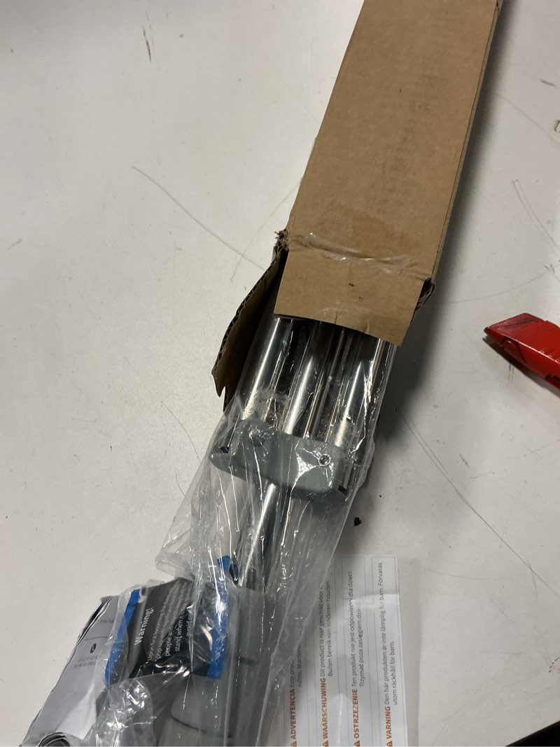 Condition photo showing Good Condition for NEEWER Upgraded 75"/190cm Light Stand Stainless Steel Spring Loaded, Foldable Photography Tripod Stand with Stronger Tube Joints for Strobe Softbox LED Ring Light, Max Load 13.5lb/6.5kg, ST-190SS