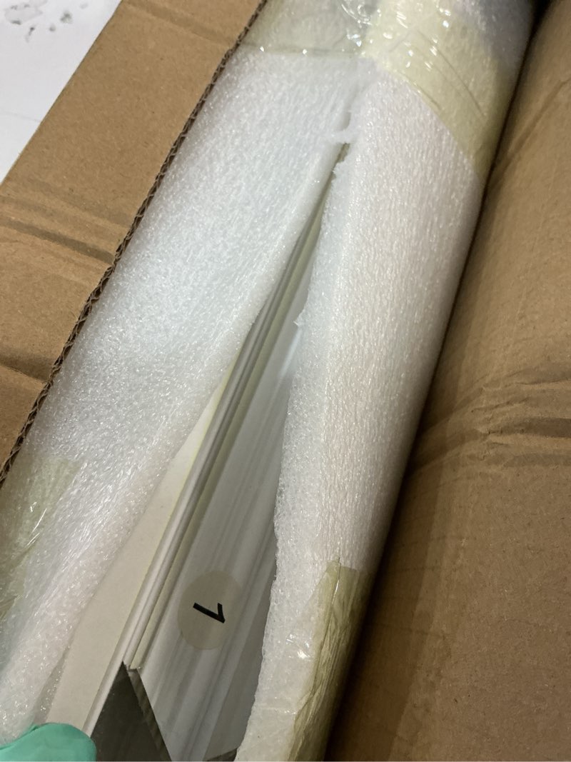 Condition photo showing Good Condition for peel and stick wall molding kit set of 6 frames, premade wainscoting panels for interior wall decor, molding trim for living room bedroom corridor home accent walls panel modern b