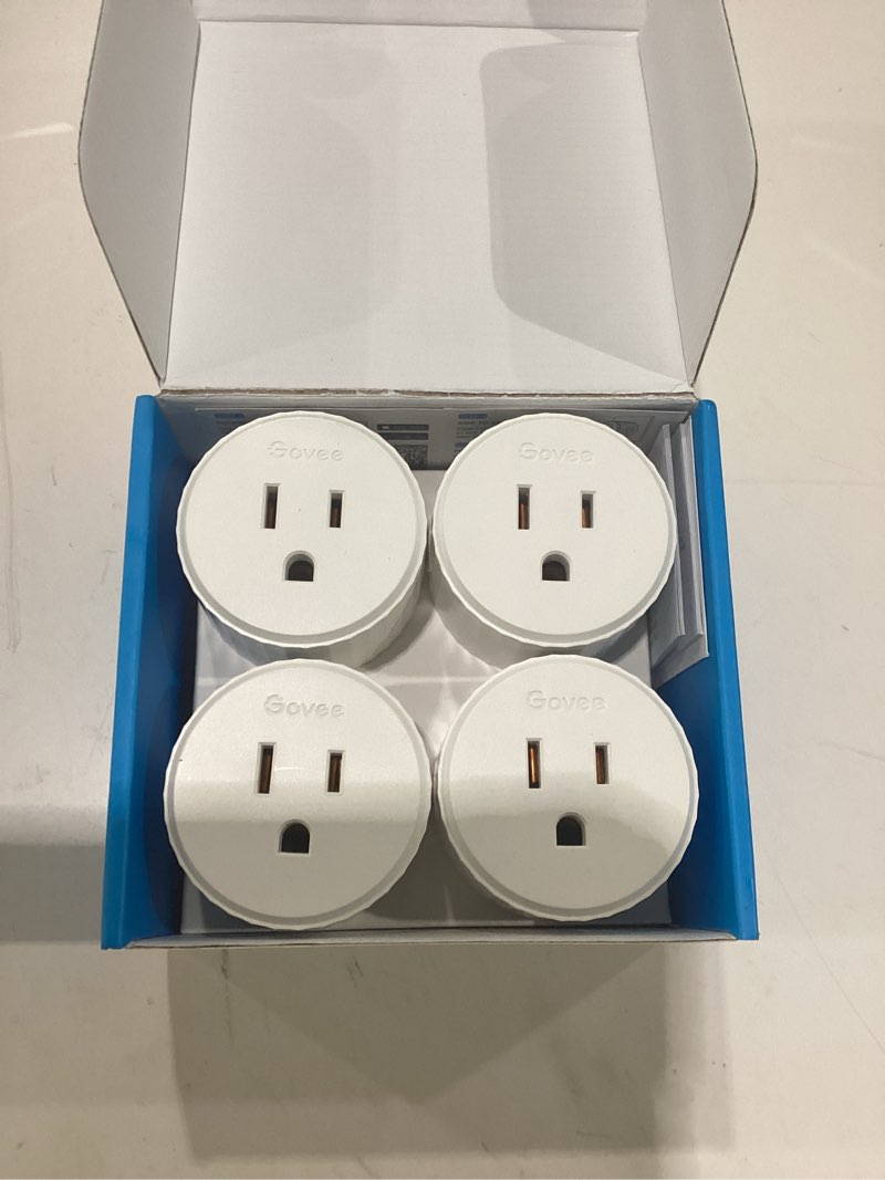Condition photo showing New/Like New for govee smart plug, wifi plugs work with alexa & google assistant, smart outlet with timer & group controller, wifi outlet for home, no hub required, etl & fcc certified, 2.4g wifi only, 4 pack